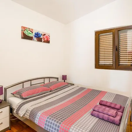 With Parking Space Pinezici, Krk - 24610 Daire